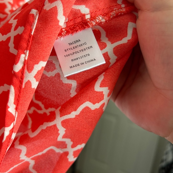 Tacera Bright Coral and White geo print sleevless top - Picture 4 of 9